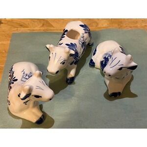 Delft Style Cow Salt & Pepper Shaker w/Toothpick Holder Set Classic Blue & White